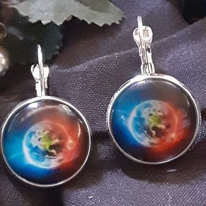 Cabachon Glass Earrings Earth 🌏🌍🌎🌏🌍🌎